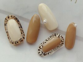 かこみレオパードネイル