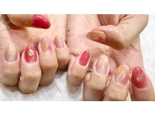 ネイル シスター(nail sister)/淡い赤とくすみニュアンス