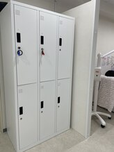 ホワイトニングカフェ 津田沼駅前店/[鍵付きのロッカー完備]