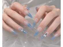 JOA Nail【ジョアネイル】東新宿・新大久保店【８月上旬NEW OPEN（予定）】の雰囲気（カラーグラデーション/ストーン、Vカット追加）