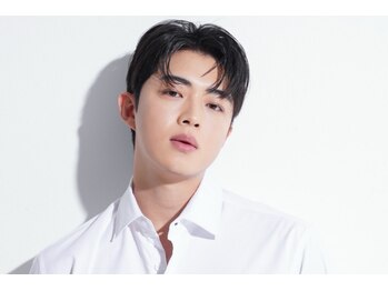 Men’s Blow Lab Tokyo【メンズアイブロウ/メンズ眉毛】【11月中旬NEW OPEN（予定）】の写真/眉毛サロンが初めての男性も大歓迎！丁寧な説明と周りの目が気にならない空間でリラックス◎