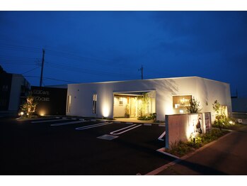 セラヴィ 元吉田店