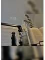 ピウネイル(PI'Unail)&nbsp;インテリアが好きでこちらは玄関に飾っています^^