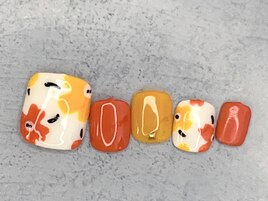 ◆フットネイル　再来＋￥1000◆