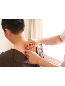 首・肩のつらさを改善したい