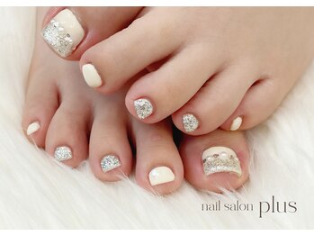 プラス(plus)/フット親指アート