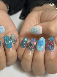 個性派ニュアンスネイル