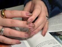 アース ネイルアンドアイラッシュ 甲府昭和店(HAIR & MAKE EARTH Nail&Eyelash)/ラメグラデーション　￥6500