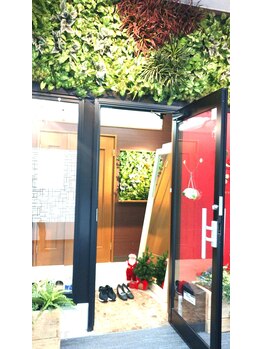 リラ クア 相武台サロン(Rela Qua)/入口