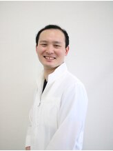 ほねつぎ 平成けやき通り鍼灸接骨院 濱崎 研一郎