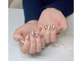 ラメネイルと2本アート