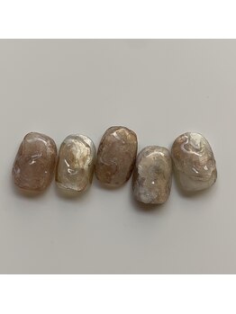 ヌア(nur.)/ベージュnuance