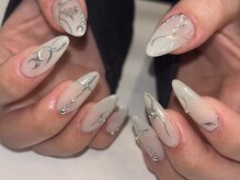 アイネイルズ 天神今泉店(I-nails)/【mami.i】Y2Kホワイトシルバー