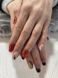 ハート埋め込みネイル