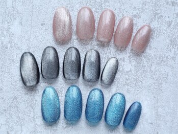 トレソール(tre'sor)の写真/【大人気！マグネットネイルの取り扱い有♪】程よく華やかでシンプルすぎるのはつまらない…そんな方にも◎