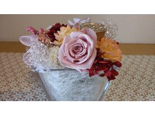 メナードフェイシャルサロン プレオジュディの雰囲気(新作 プリザーブドフラワー♪)