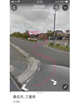 リープ 桑名(lieb)/広いロータリーの反対車線へ