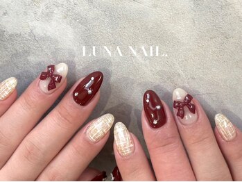 LUNA NAIL.【ルナネイル】の写真/毎月変わる最旬トレンドネイル♪シーン別で選べる2種類の定額プランで、貴方だけの大人かわいい指先へ★
