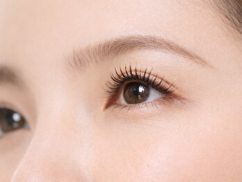 アネラ 湘南台店(ANELA)の写真/【パリジェンヌ¥5500～/まつげパーマも◎】上向きまつげが続く♪キープ力重視の理想の目元へ