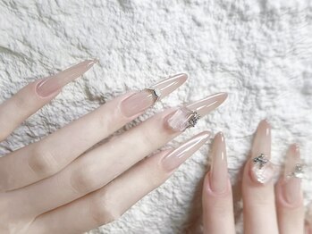 ナオミ 新宿店(Naomi)の写真/《深爪やお悩みある方が多数ご来店》爪のお悩みは「長さ出し」で解決！口コミ高評価の姉妹ネイルサロン◎