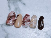 ネイル ファンシーファング(nail_fancy_fang)/秋ネイル　カフェラテ風