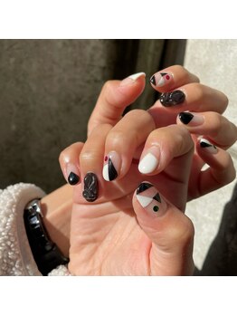 サニーサイドアップ ネイル(Sunny SideUp nail)/November monthly