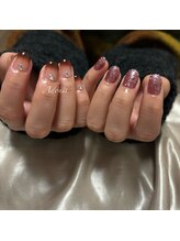 アドニス(Adonis)/グラデーション＋ラメワンカラー