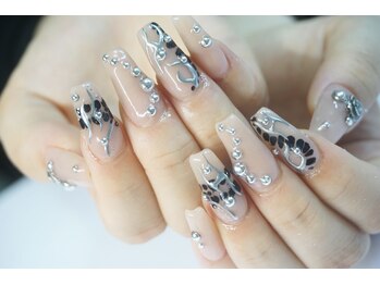 サロン デ ミランダ(Salon de Miranda)/