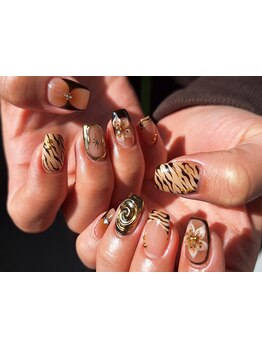 手描きアートが得意なサロン