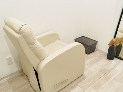 グレイ(GREY.)の写真