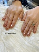 KZビューティ スタイル(KZ Beauty Style)/【ハンド】ミラーラインネイル