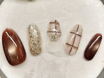 ビューティー マイラ(beauty MyRA)/チェックネイル