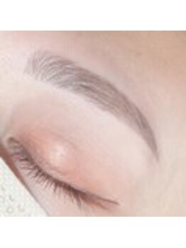 ビューステージ アイブロウサロン 大阪/自然なアーチ眉♪