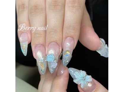 ベリーネイル(Berry nail)の写真