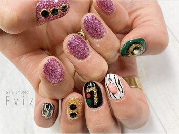 イビズ 新宿店(eviz)/個性派ネイル