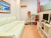 こおりやま整体院/プライベートな待合室です。
