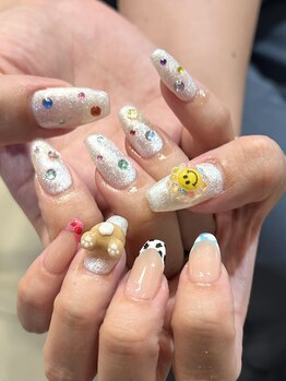アヤネイルズ アンド アイラッシュ(AYA NAILZ.＆Eyelash)/夏はカラフルに♪