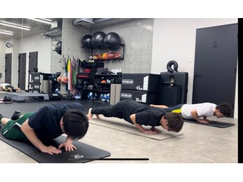 ヨロジム(YOLO GYM)/トレーニングコース