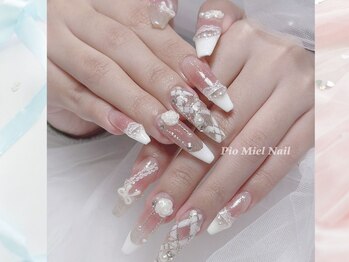 ピオミエルネイル 新宿(pio miel nail)/きらめき上品ネイル