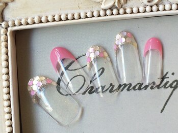 ローラント(LAURENT)/ホログラム×フレンチネイル