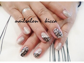 キッカ(kicca)/唐草模様　デザイン　