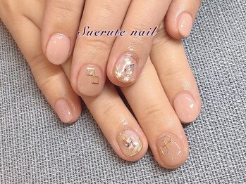 スエルテ ネイルサロン 北千住店/人気の囲みシェルネイル ¥8000