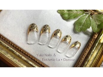 ユウコネイルズアンドエステティック ラ デェス(Yuko Nails & Esthetic La Deesse)/プラチナコース(定額制)¥9500