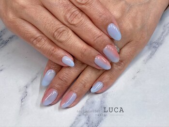 ネイルアトリエルカ(nail atelier LUCA)/M-160 縦グラデーションネイル