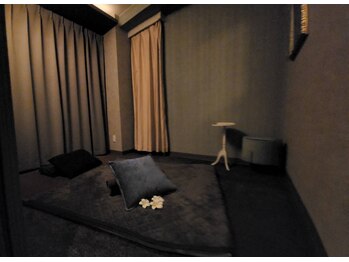 サバイディー 恵比寿店/ゆったりした完全個室です