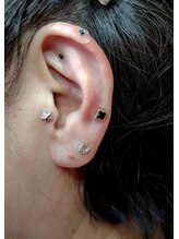 カディア(CADIA)/耳ツボジュエリー