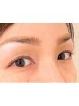 ナチュラル上品な目元にしたい