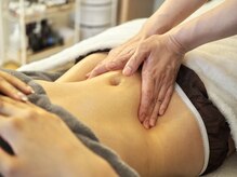 アンソレイエ(ENSOLEILLE)/アロマオイルリンパマッサージ
