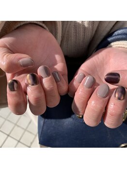 Mネイルアンドカフェ シェレステ/ミラーネイル☆