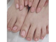 綺麗め上品ネイルも＊フットとハンドでお揃い♪